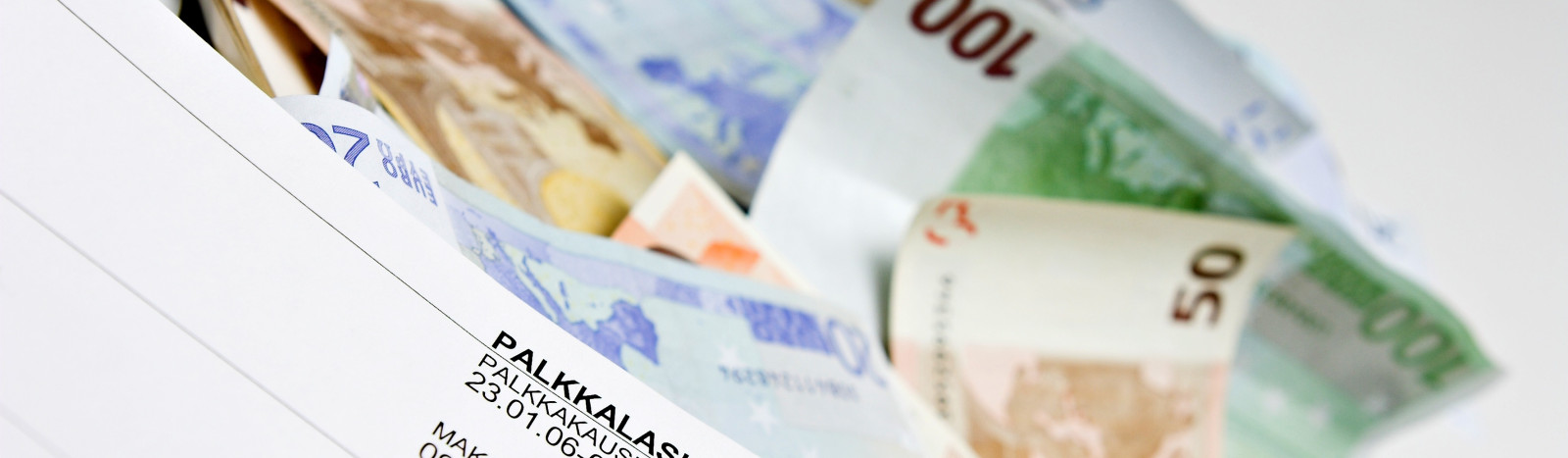 Palkkaus, edut ja yleistä Kainuusta
