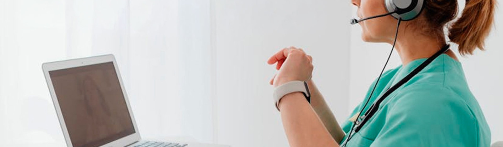 yhteydenotto terveyspalveluihin